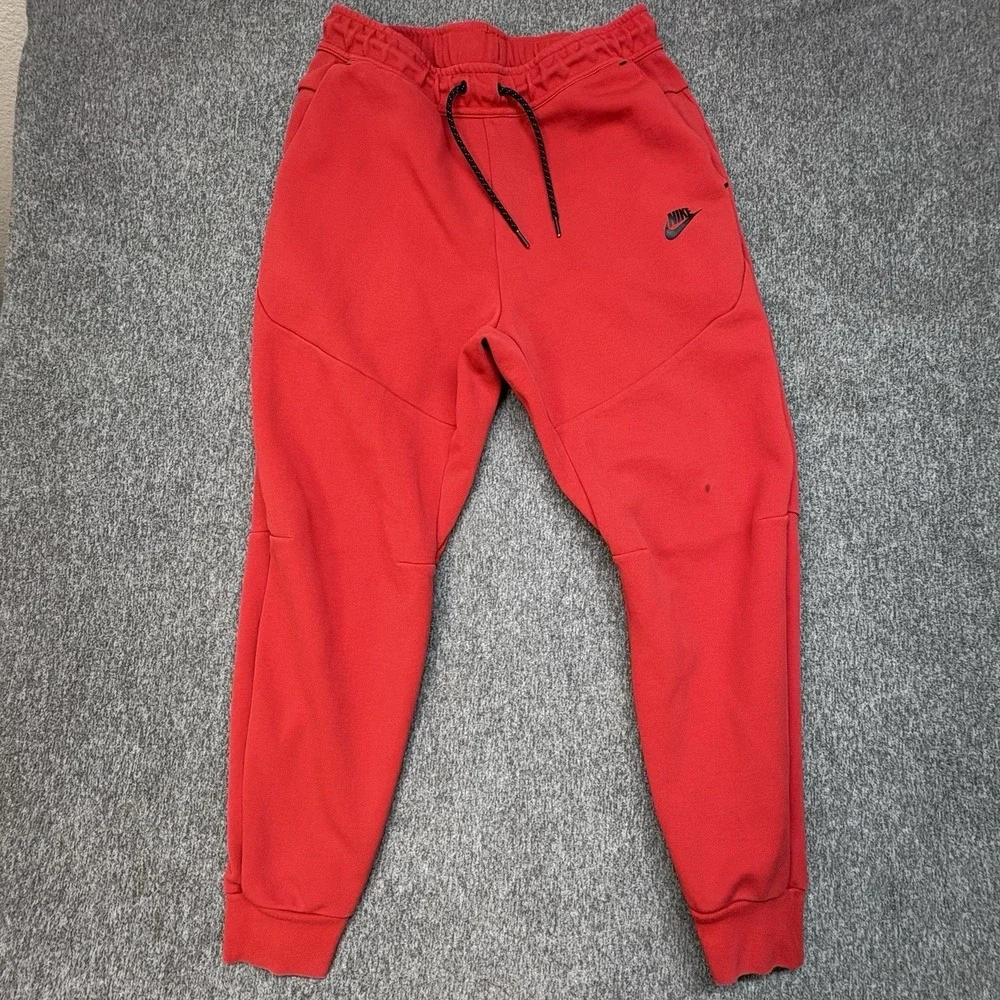 Nike Tech Fleece Jogger Red Sweatpants Mens Medium Performance CU4495